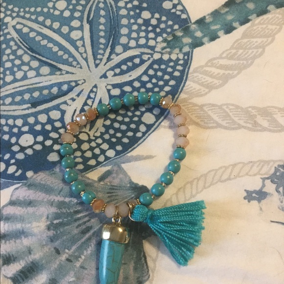 Turquoise beaded bracelet - Picture 2 of 2